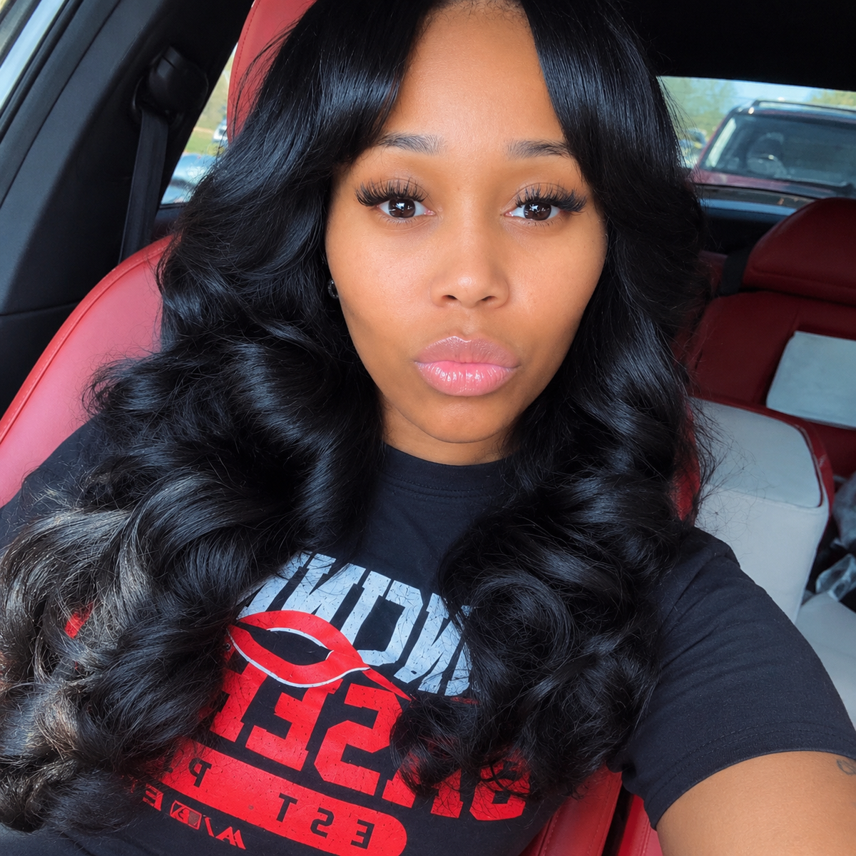 The Royal Effect body wave hair worn by a customer